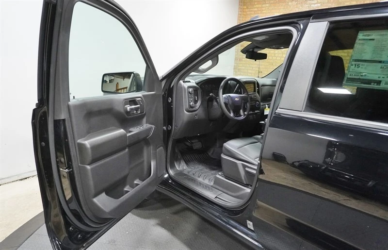 2024 Chevrolet Silverado 4th Gen - Image 20 of 21