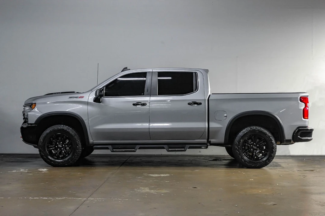 2024 Chevrolet Silverado 4th Gen - Image 17 of 21