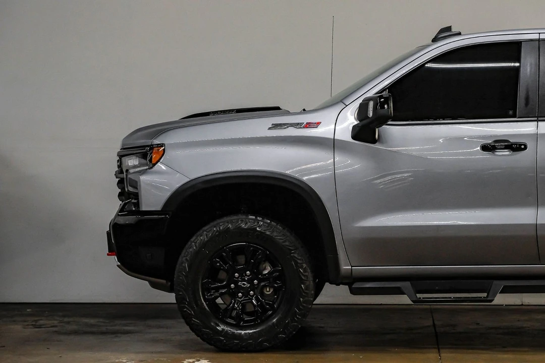 2024 Chevrolet Silverado 4th Gen - Image 18 of 21
