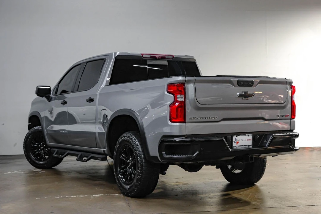 2024 Chevrolet Silverado 4th Gen - Image 16 of 21