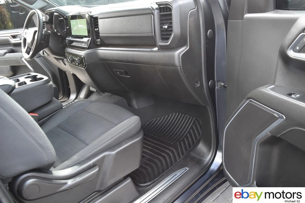 2024 Chevrolet Silverado 4th Gen - Image 16 of 21
