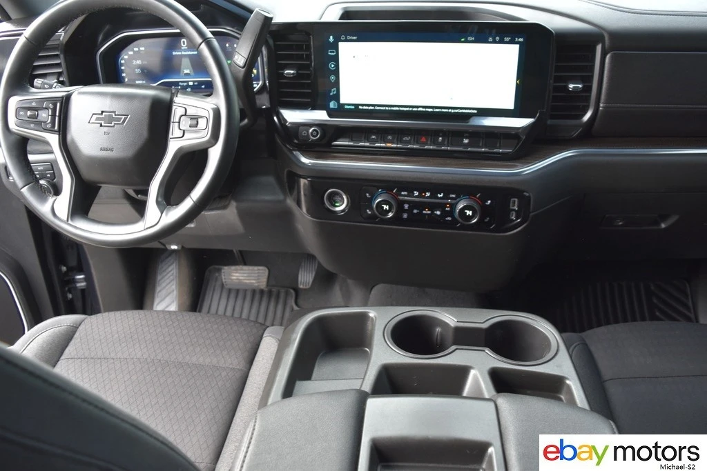 2024 Chevrolet Silverado 4th Gen - Image 15 of 21
