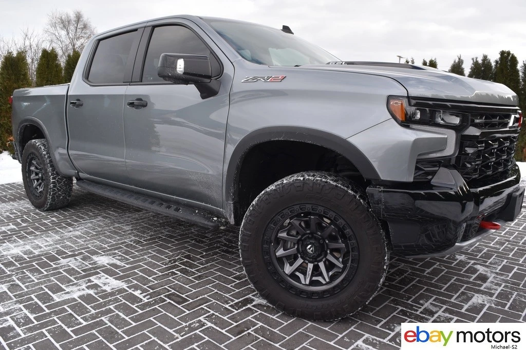 2024 Chevrolet Silverado 4th Gen - Image 3 of 21