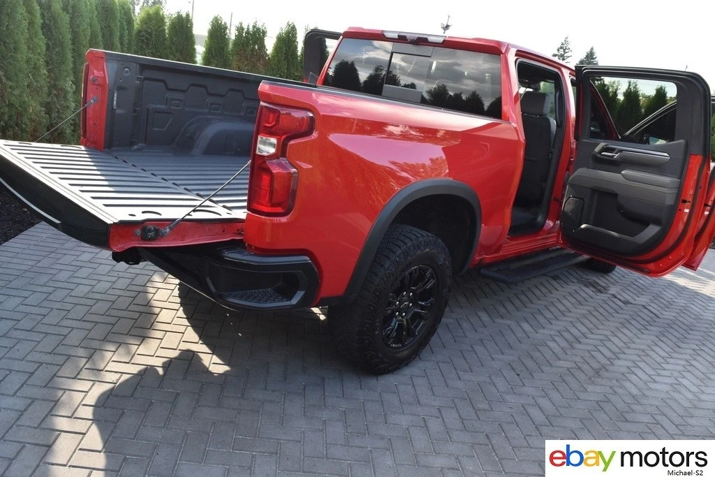 2024 Chevrolet Silverado 4th Gen - Image 17 of 21