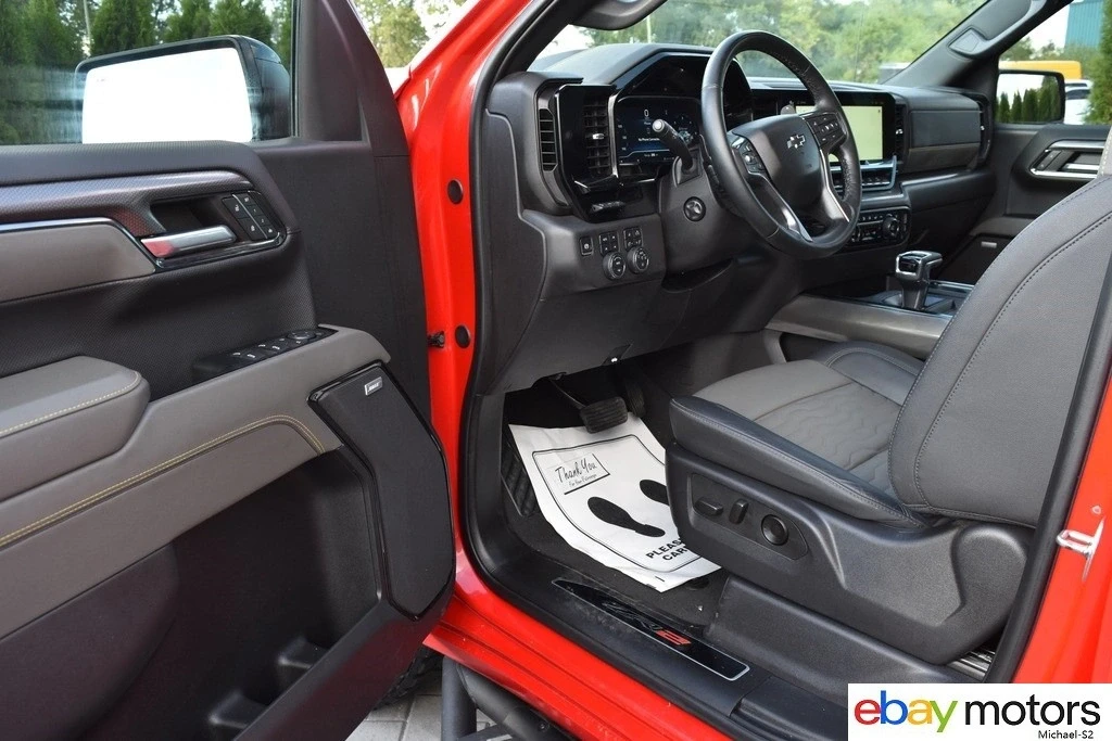2024 Chevrolet Silverado 4th Gen - Image 11 of 21
