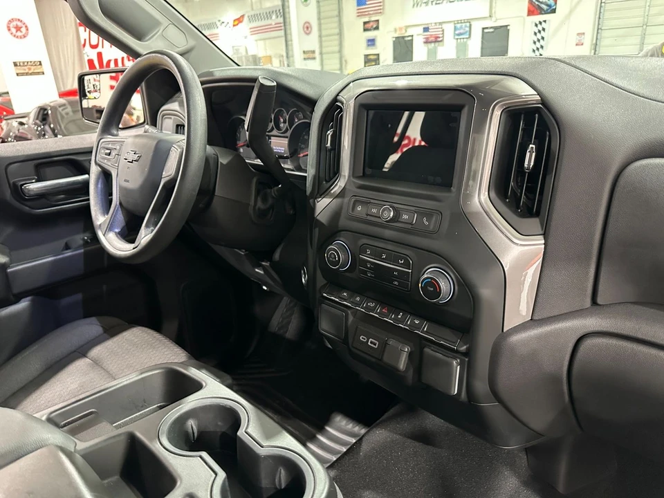 2024 Chevrolet Silverado 4th Gen - Image 15 of 21