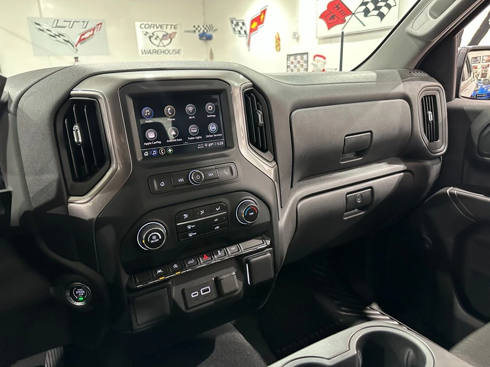 2024 Chevrolet Silverado 4th Gen - Image 17 of 21