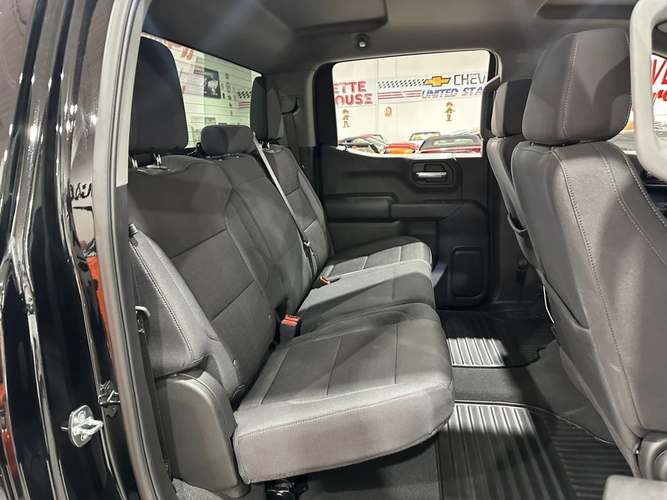 2024 Chevrolet Silverado 4th Gen - Image 19 of 21