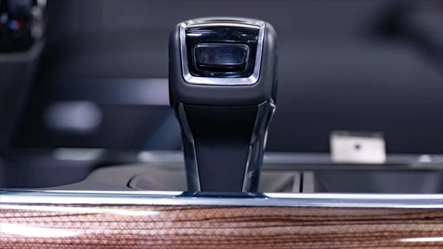 2024 Chevrolet Silverado 4th Gen - Image 18 of 21
