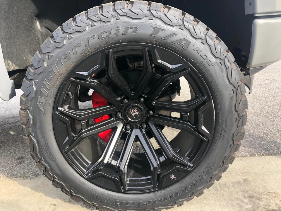 2024 Chevrolet Silverado 4th Gen - Image 23 of 31
