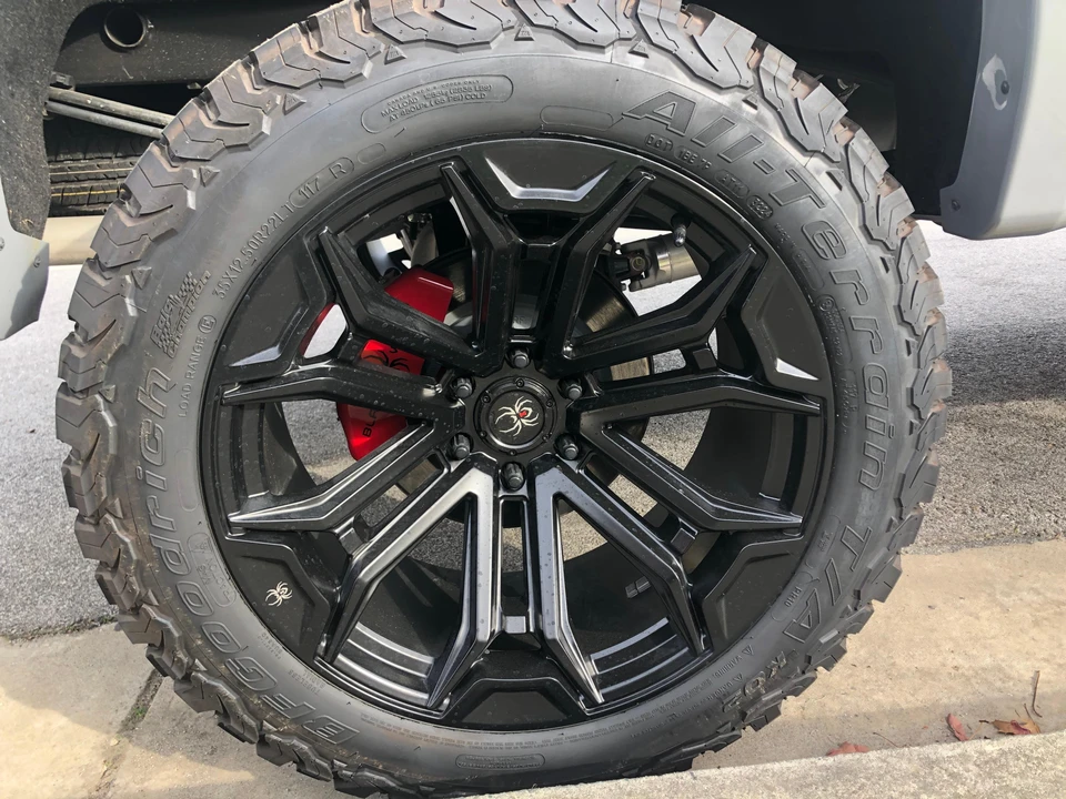 2024 Chevrolet Silverado 4th Gen - Image 22 of 31