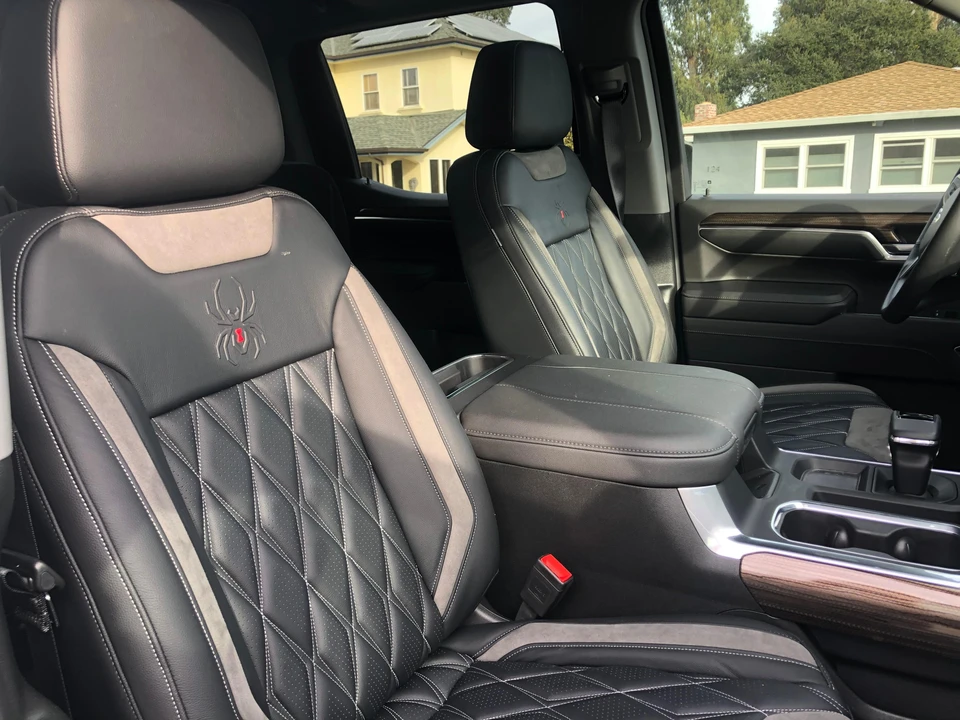 2024 Chevrolet Silverado 4th Gen - Image 30 of 31