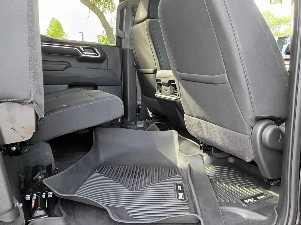 2024 Chevrolet Silverado 4th Gen - Image 15 of 16