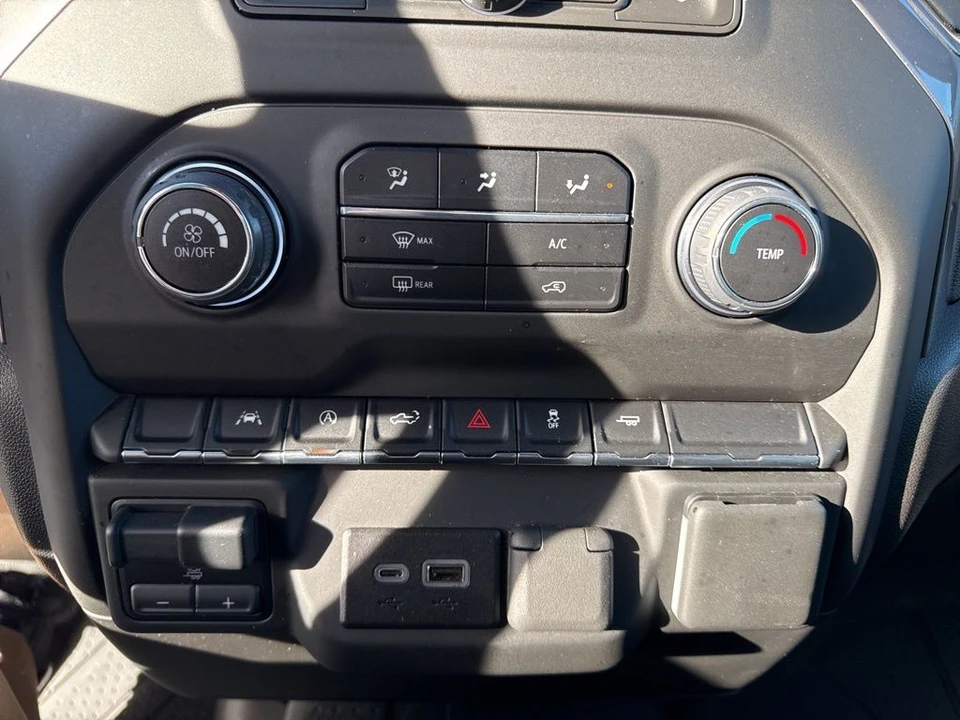 2024 Chevrolet Silverado 4th Gen - Image 19 of 21