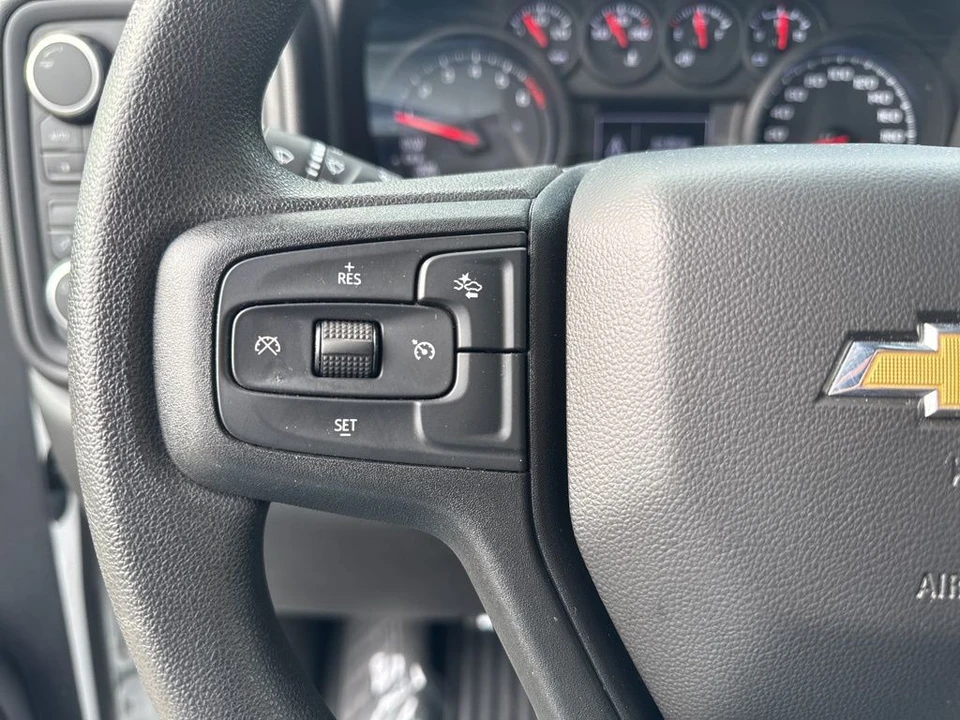 2024 Chevrolet Silverado 4th Gen - Image 16 of 21