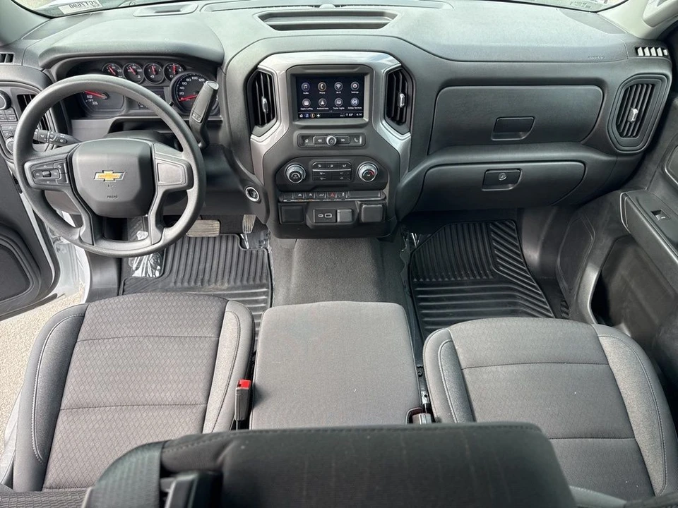 2024 Chevrolet Silverado 4th Gen - Image 14 of 21