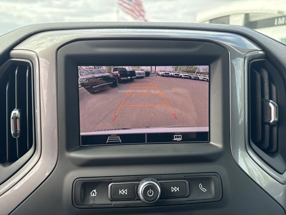 2024 Chevrolet Silverado 4th Gen - Image 19 of 21