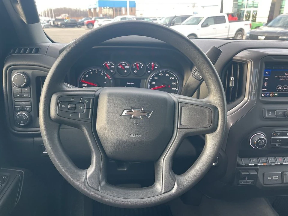 2024 Chevrolet Silverado 4th Gen - Image 14 of 21