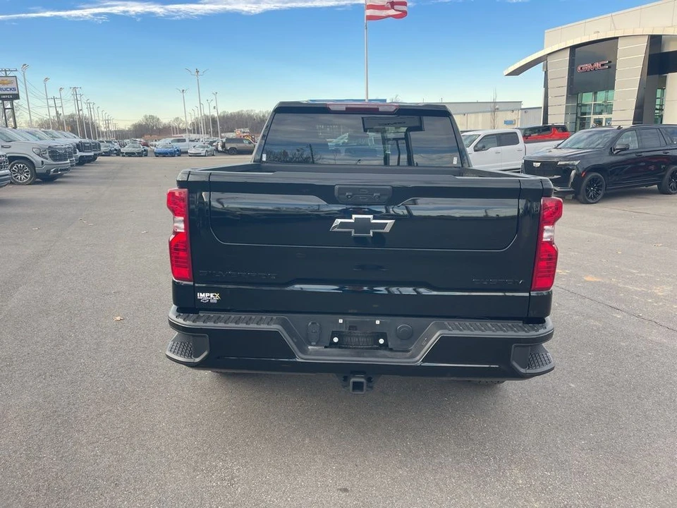 2024 Chevrolet Silverado 4th Gen - Image 4 of 21