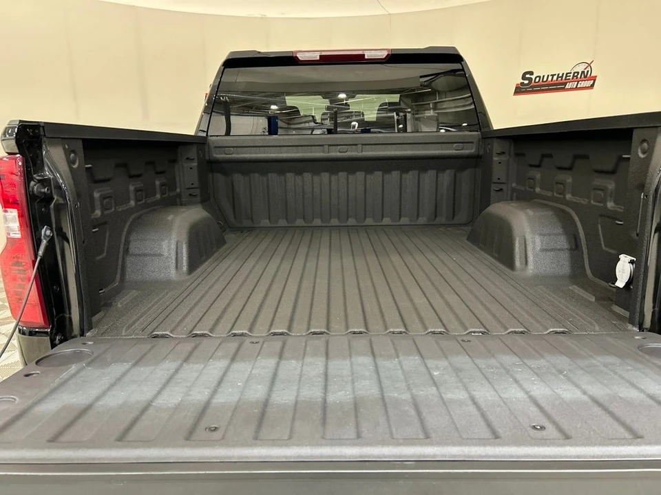 2024 Chevrolet Silverado 4th Gen - Image 5 of 12
