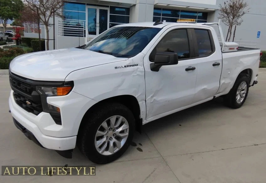 2024 Chevrolet Silverado 4th Gen - Image 2 of 21