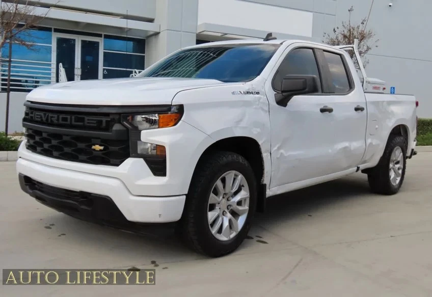 2024 Chevrolet Silverado 4th Gen - Image 4 of 21