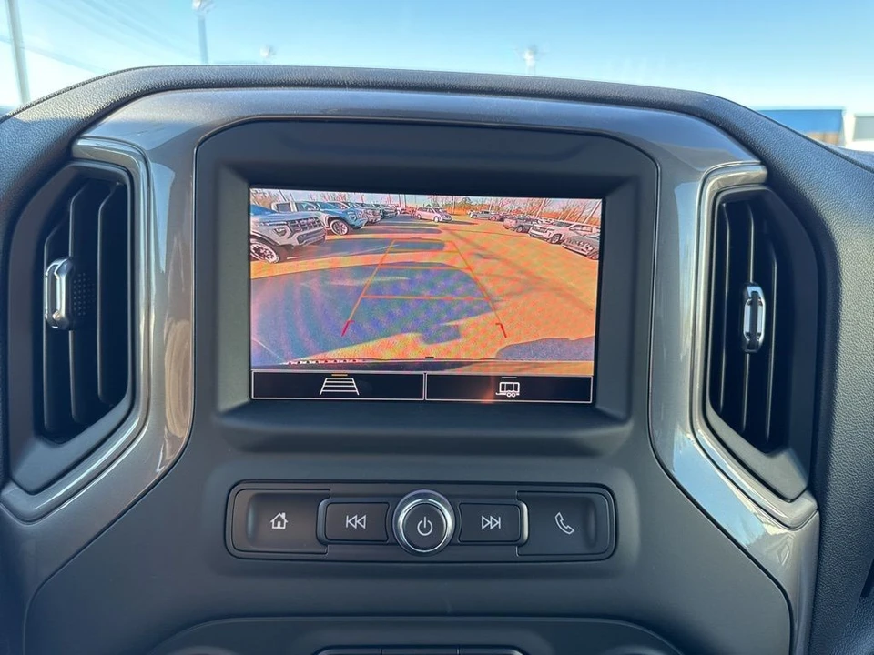 2024 Chevrolet Silverado 4th Gen - Image 19 of 21