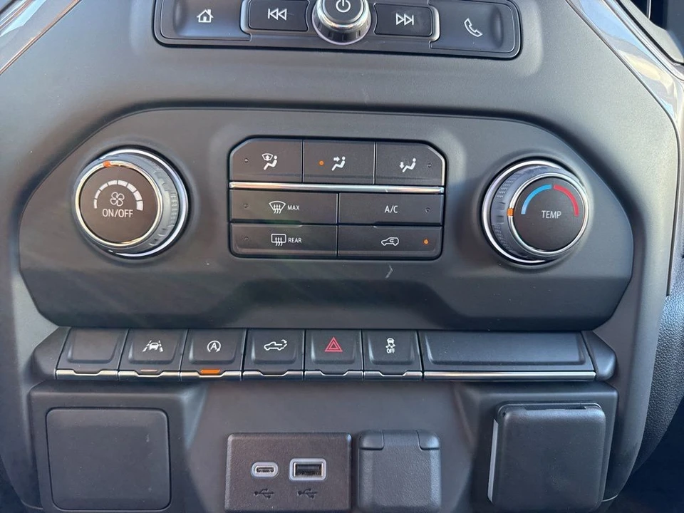2024 Chevrolet Silverado 4th Gen - Image 18 of 21