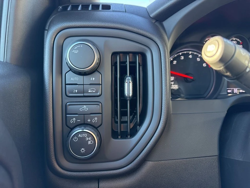 2024 Chevrolet Silverado 4th Gen - Image 21 of 21