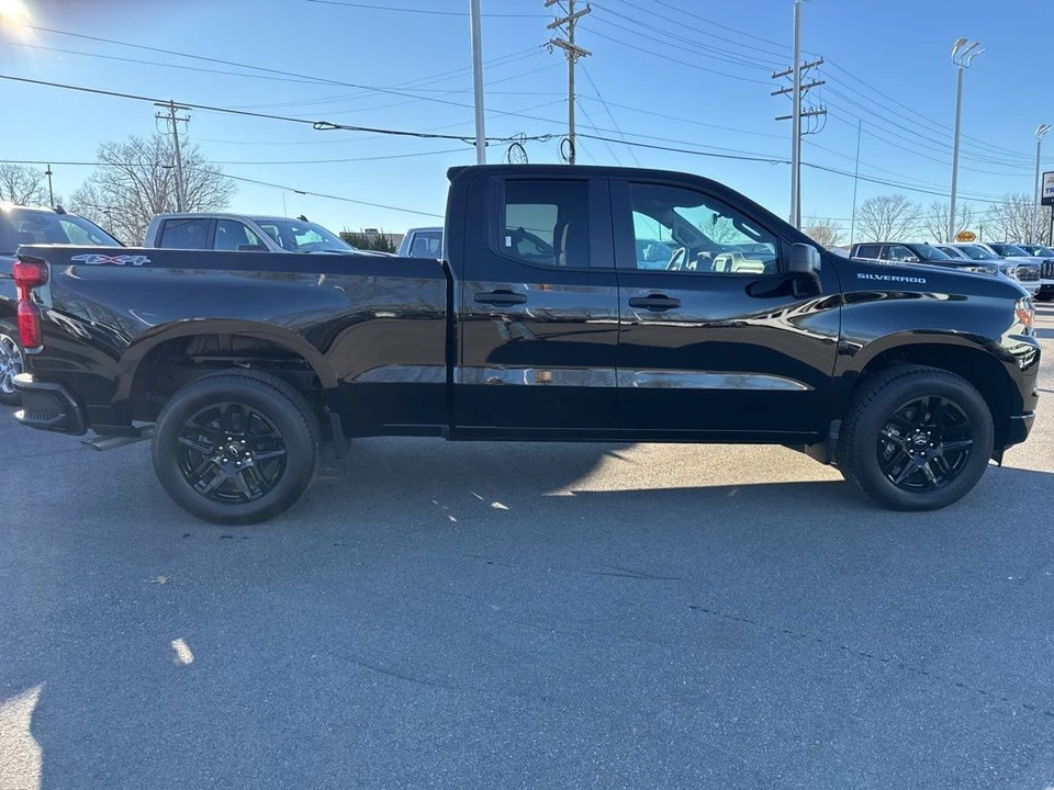 2024 Chevrolet Silverado 4th Gen - Image 6 of 12