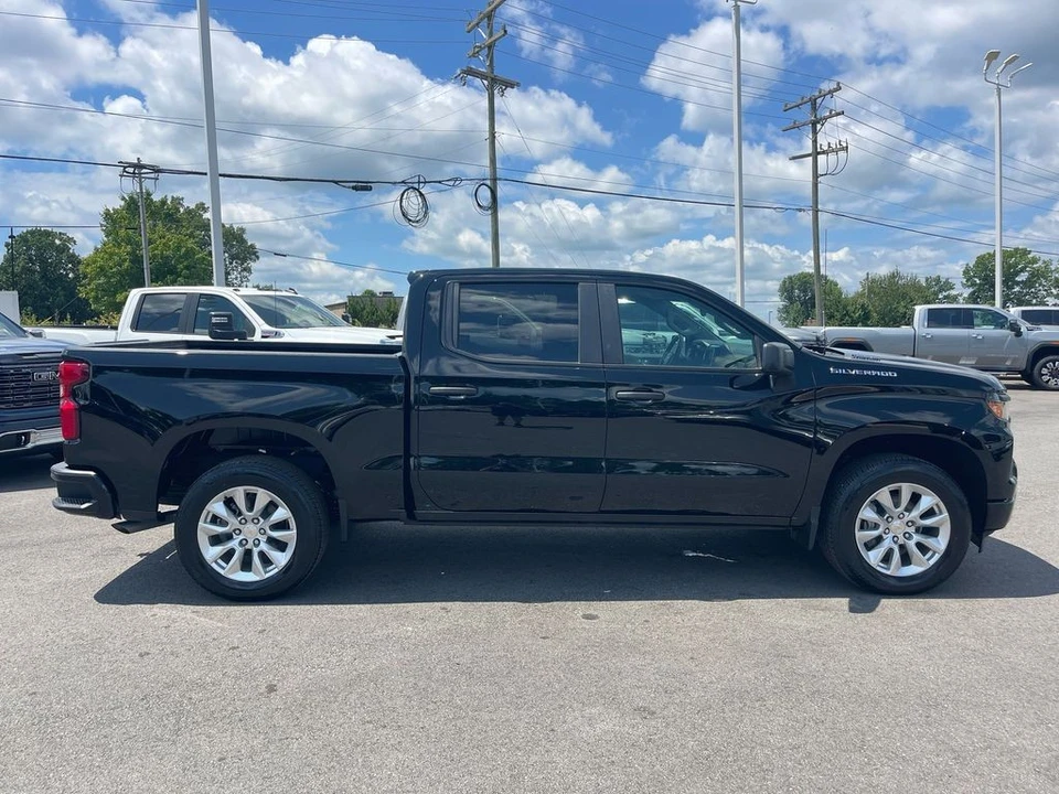 2024 Chevrolet Silverado 4th Gen - Image 6 of 12
