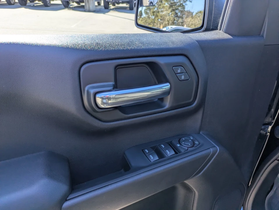 2024 Chevrolet Silverado 4th Gen - Image 16 of 21