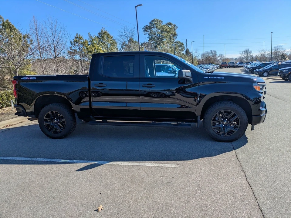 2024 Chevrolet Silverado 4th Gen - Image 3 of 12