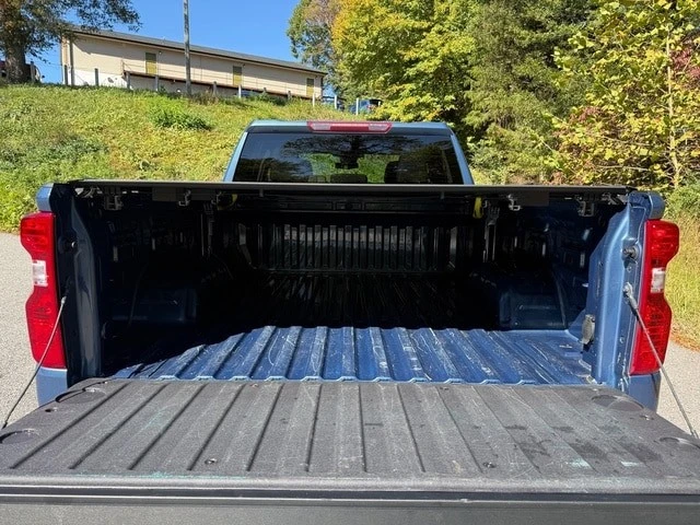 2024 Chevrolet Silverado 4th Gen - Image 9 of 12