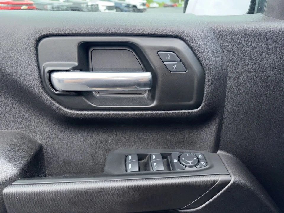 2024 Chevrolet Silverado 4th Gen - Image 9 of 9