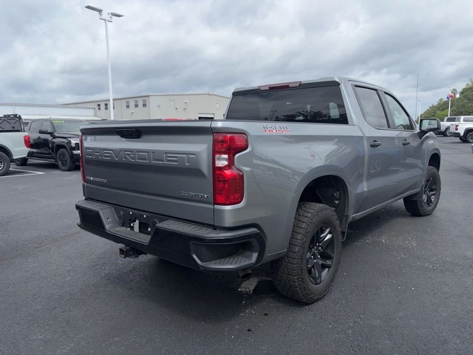2024 Chevrolet Silverado 4th Gen - Image 3 of 9