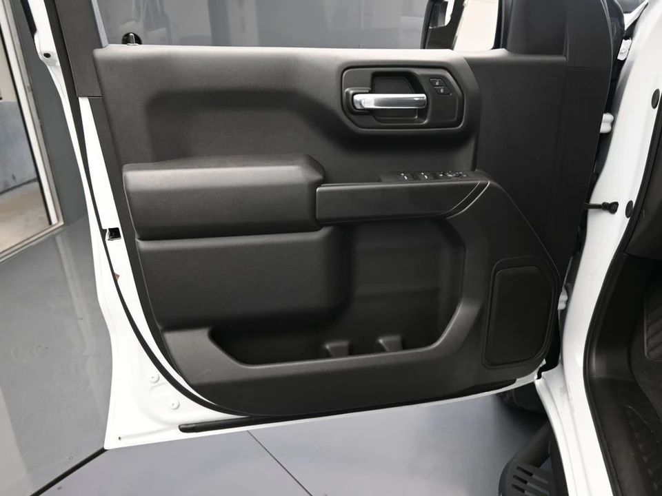 2024 Chevrolet Silverado 4th Gen - Image 4 of 12