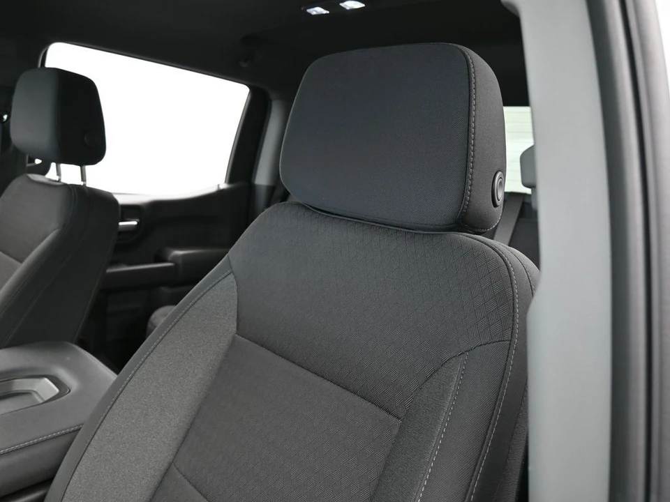 2024 Chevrolet Silverado 4th Gen - Image 8 of 12