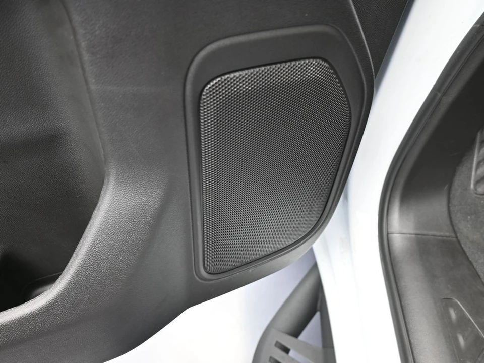 2024 Chevrolet Silverado 4th Gen - Image 6 of 12