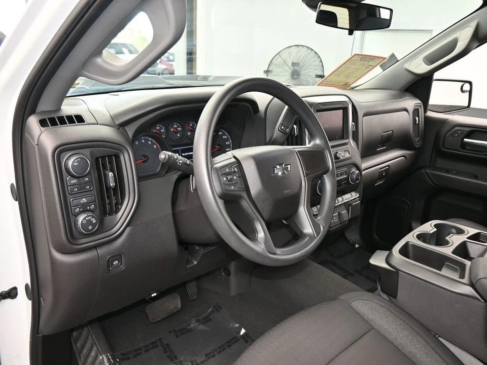 2024 Chevrolet Silverado 4th Gen - Image 2 of 12