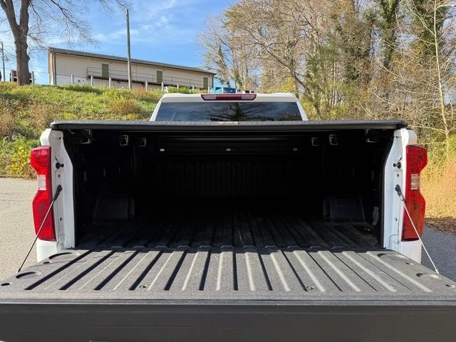 2024 Chevrolet Silverado 4th Gen - Image 9 of 12
