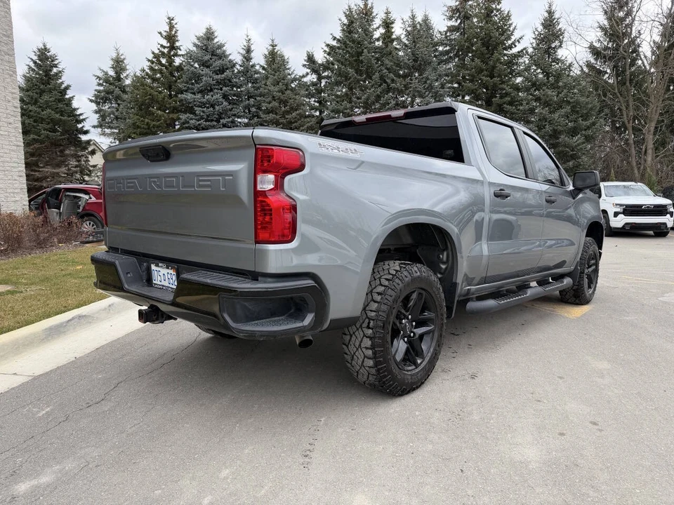 2024 Chevrolet Silverado 4th Gen - Image 9 of 21