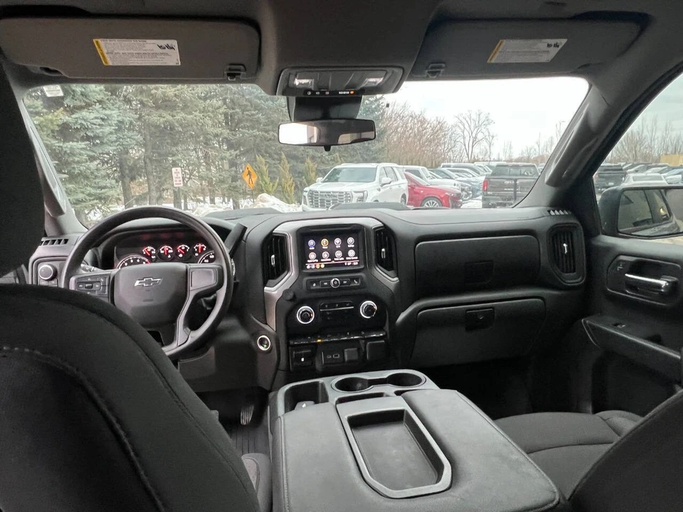 2024 Chevrolet Silverado 4th Gen - Image 19 of 21
