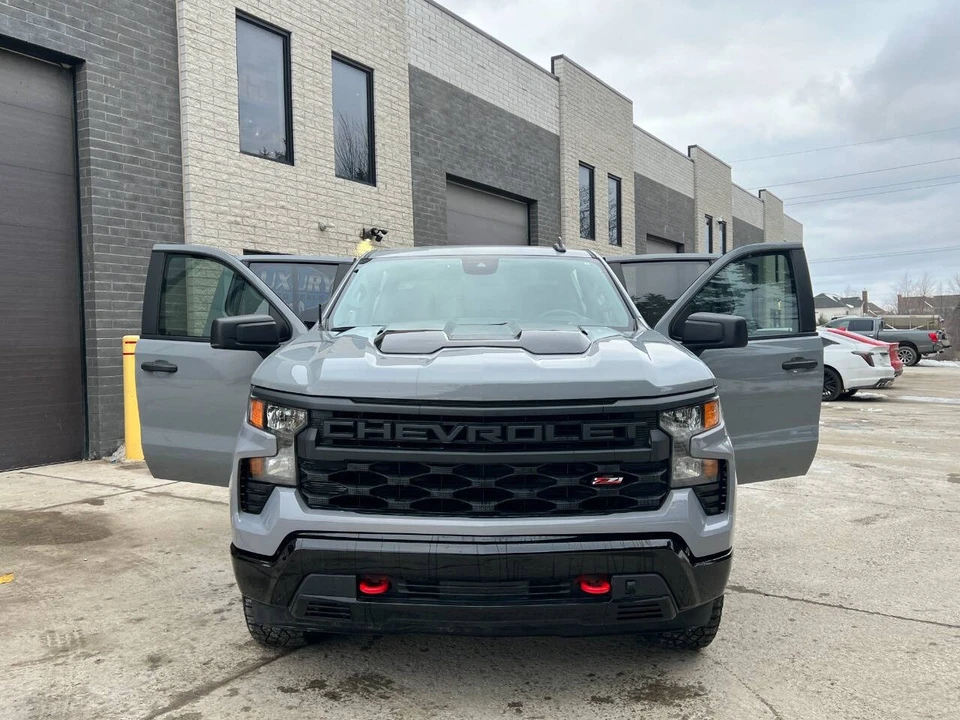 2024 Chevrolet Silverado 4th Gen - Image 15 of 21