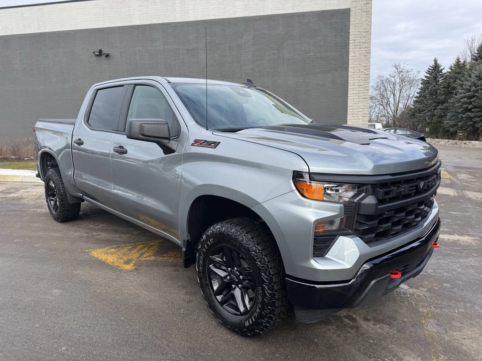 2024 Chevrolet Silverado 4th Gen - Image 3 of 16