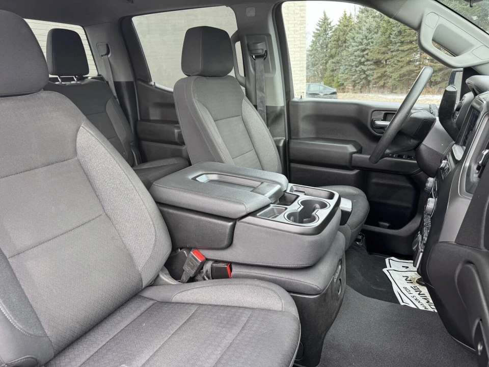2024 Chevrolet Silverado 4th Gen - Image 15 of 16