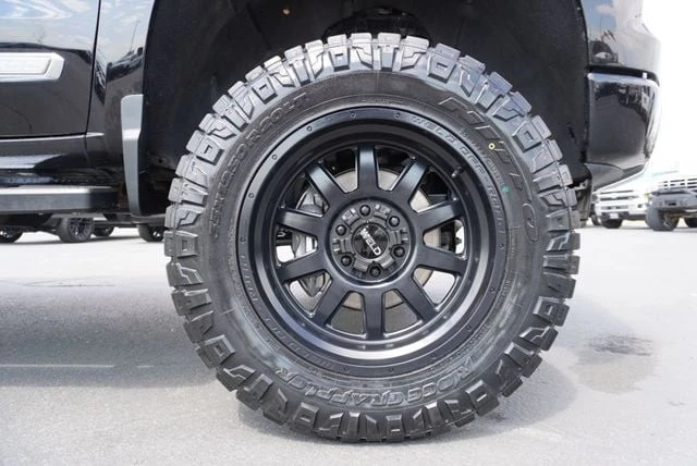 2024 Chevrolet Silverado 4th Gen - Image 16 of 21