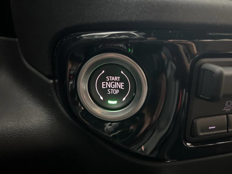 2024 Chevrolet Silverado 4th Gen - Image 15 of 21