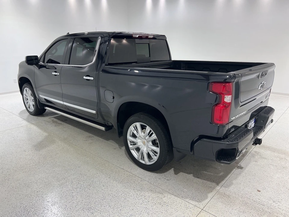 2024 Chevrolet Silverado 4th Gen - Image 3 of 12