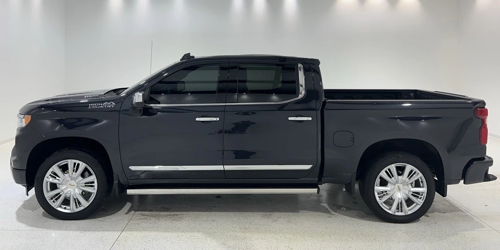 2024 Chevrolet Silverado 4th Gen - Image 2 of 21